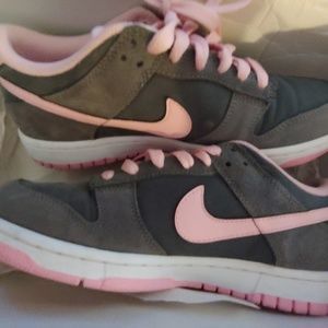 Nike Dunk Low 6.0